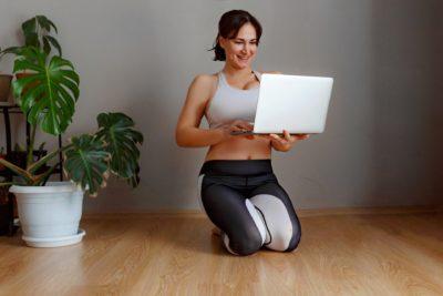 exercise-woman-girl-lifestyle-home-sport-people-person-healthy-body-female-fitness-floor-laptop_t20_drJX8j